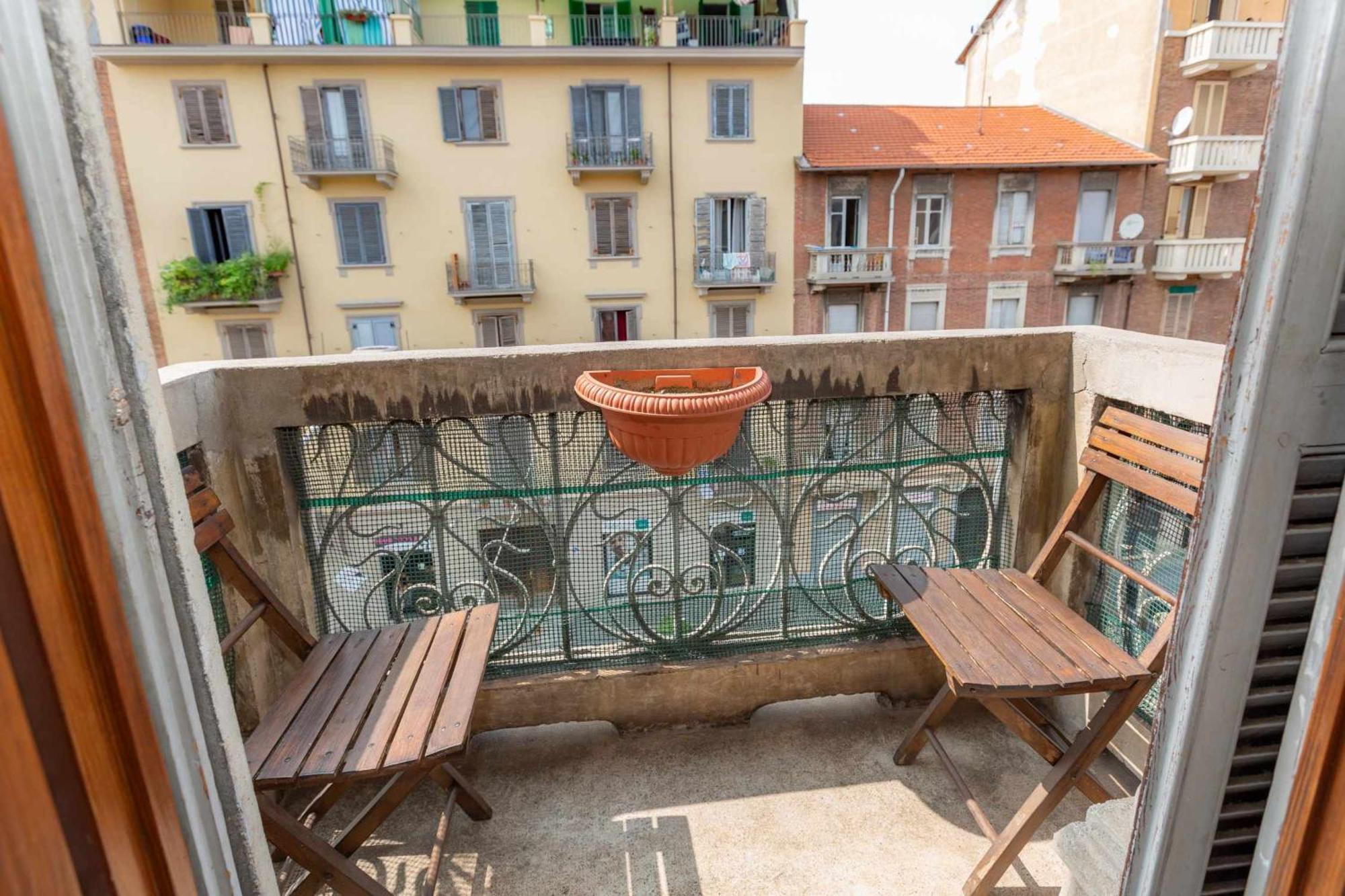 Grotta Di Rita Bed & Breakfast Turin Bagian luar foto